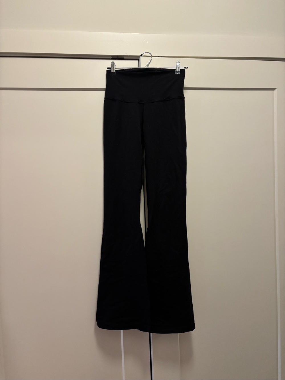 Lululemon yoga pants